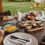 בית הארחה Hisa Na Ravnah