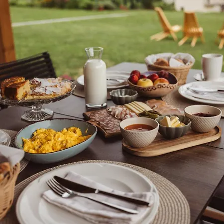 Penzion Hisa Na Ravnah