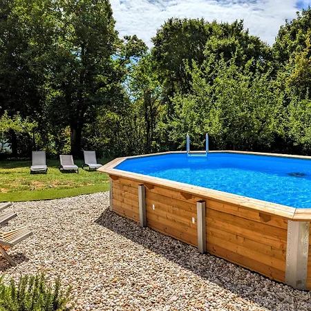 게스트하우스 Hisa Na Ravnah