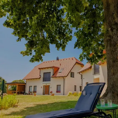 Casa de hóspedes Hisa Na Ravnah