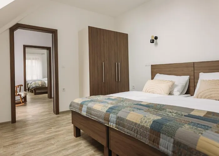 בית הארחה Hisa Na Ravnah