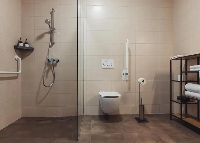 Hisa Na Ravnah 3* Pišece